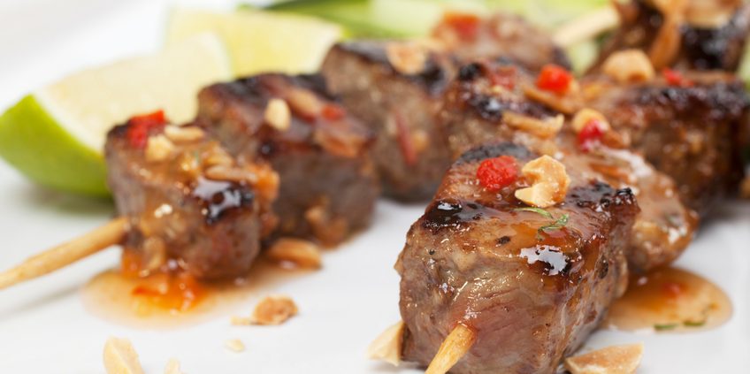 Moorish pork skewers (Pincho moruno)